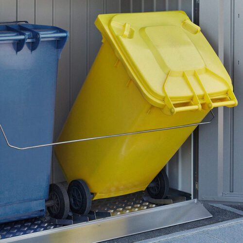 Herausgekippte gelbe Abfallbox mit Auffangbügel in silberne Containerbox und Mülltonnenbox. Alex Duo Boden Set